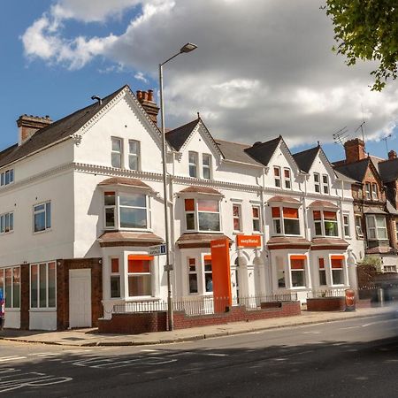 Easyhotel Reading Luaran gambar