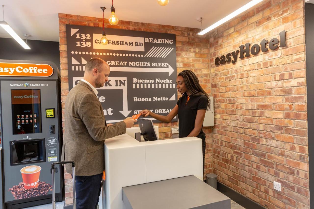 Easyhotel Reading Luaran gambar